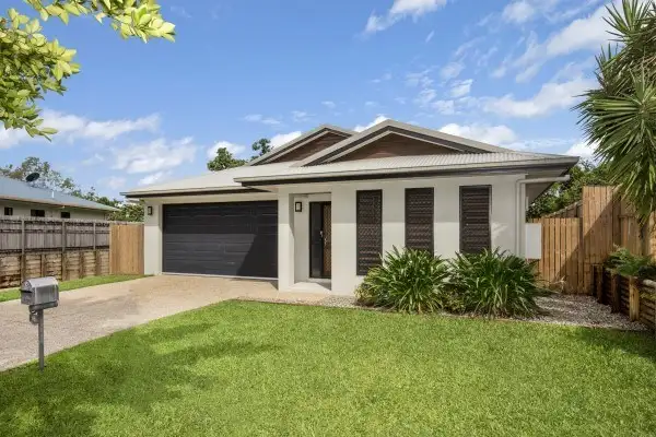 16 Starr Close, Bentley Park QLD 4869