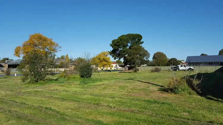 93 Sharp Street, Yarrawonga VIC 3730