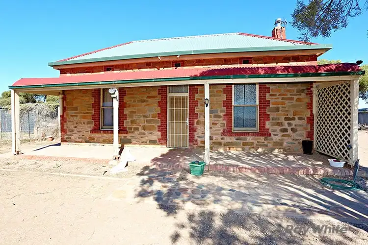 Main view of Homely house listing, 284 Railway Terrace, Sutherlands SA 5374