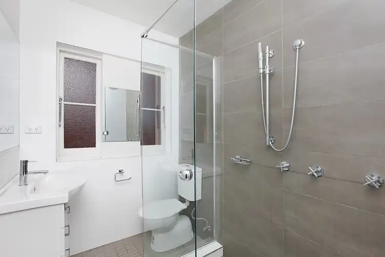 Fifth view of Homely house listing, 10/123 Old South Head Road, Bondi Junction NSW 2022