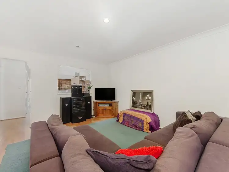 Second view of Homely other listing, 2/129 Sunshine Boulevard, Mermaid Waters QLD 4218