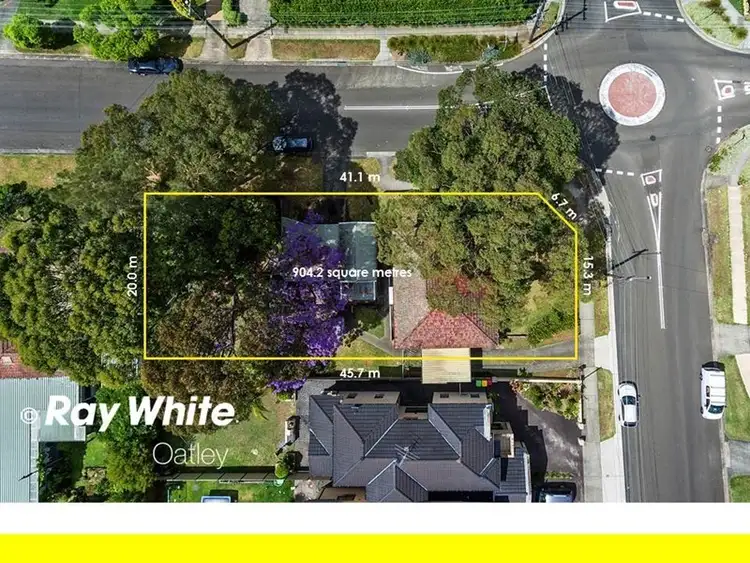 52 Ogilvy Street, Peakhurst NSW 2210