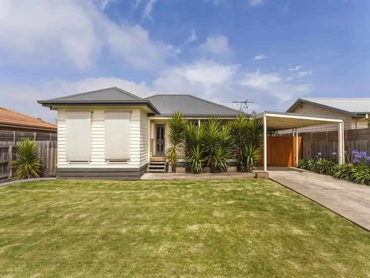 37 Laguna Place, Grovedale VIC 3216