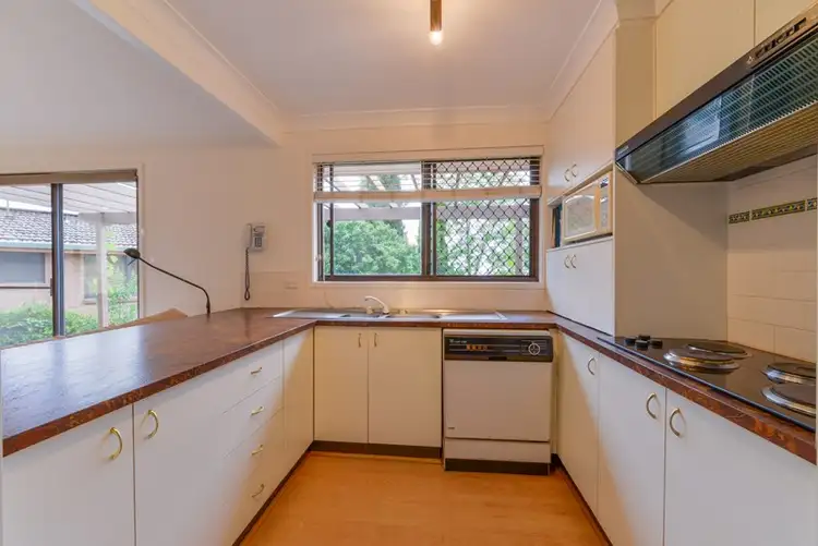 Sixth view of Homely house listing, 7 Waratah Place, Tamworth NSW 2340