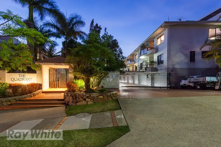 4/24 Philip Street, Hawthorne QLD 4171