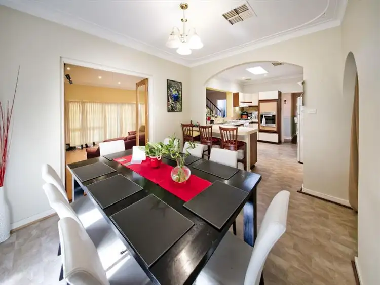 8 Beaman Street, Dianella WA 6059