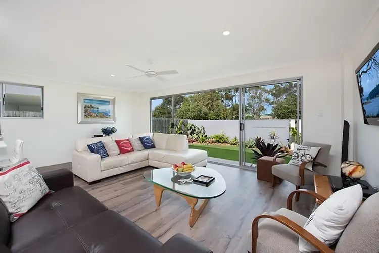 7 Nanyima Street, Buddina QLD 4575
