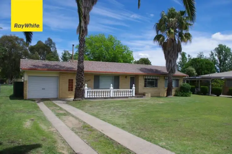 54 Moore Street, Inverell NSW 2360