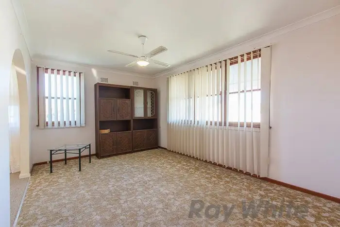 Sixth view of Homely house listing, 4 Pine Place, Gateshead NSW 2290