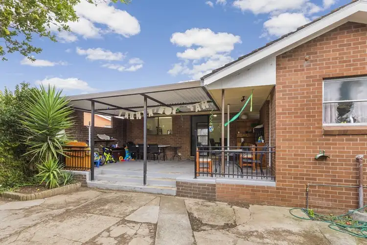 Sixth view of Homely house listing, 1 Duneed Court, Corio VIC 3214