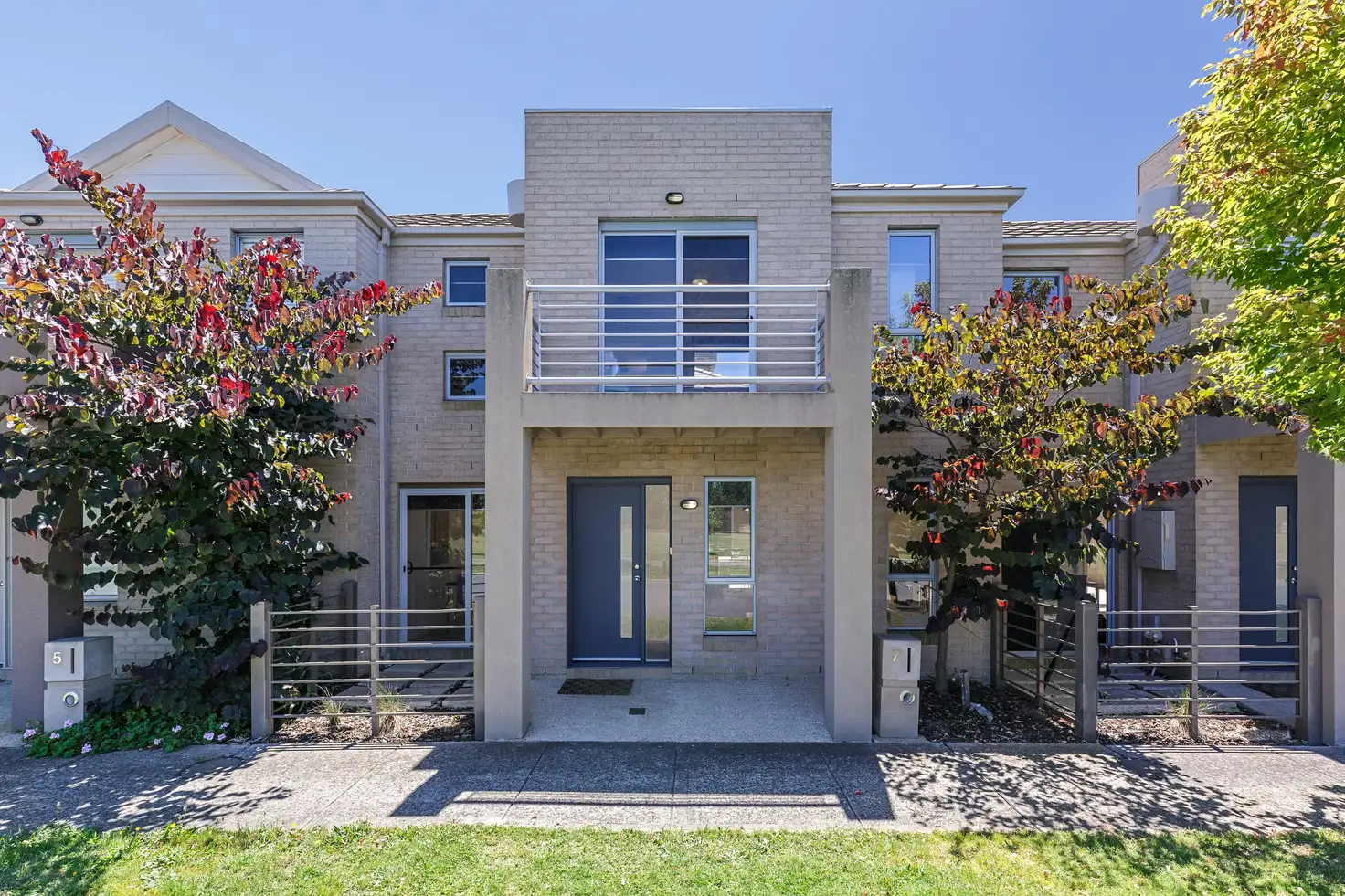 Main view of Homely townhouse listing, 7 Hampden Green, South Morang VIC 3752