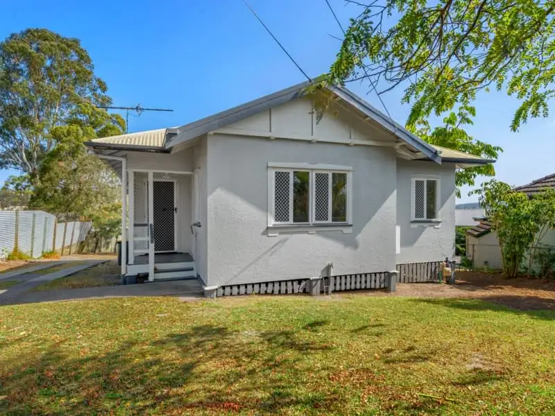 Main view of Homely house listing, 745 Cavendish Road, Holland Park QLD 4121