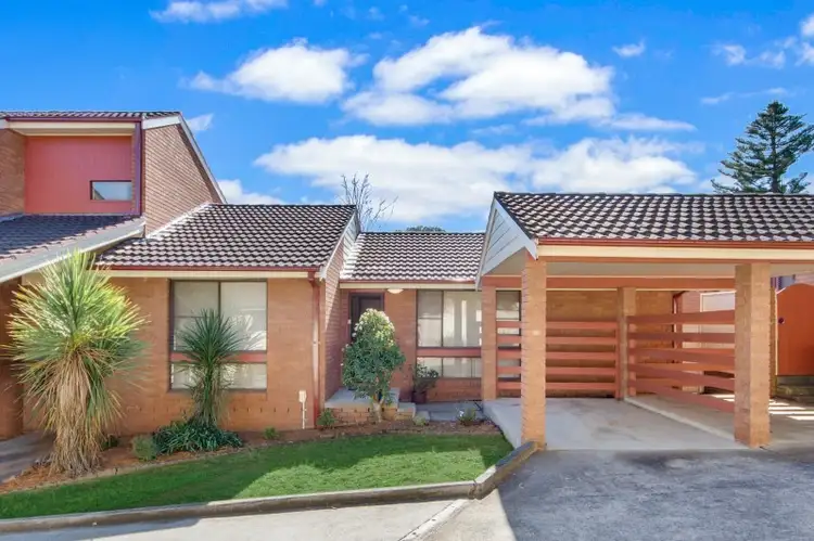 2/65 Canterbury Road, Glenfield NSW 2167