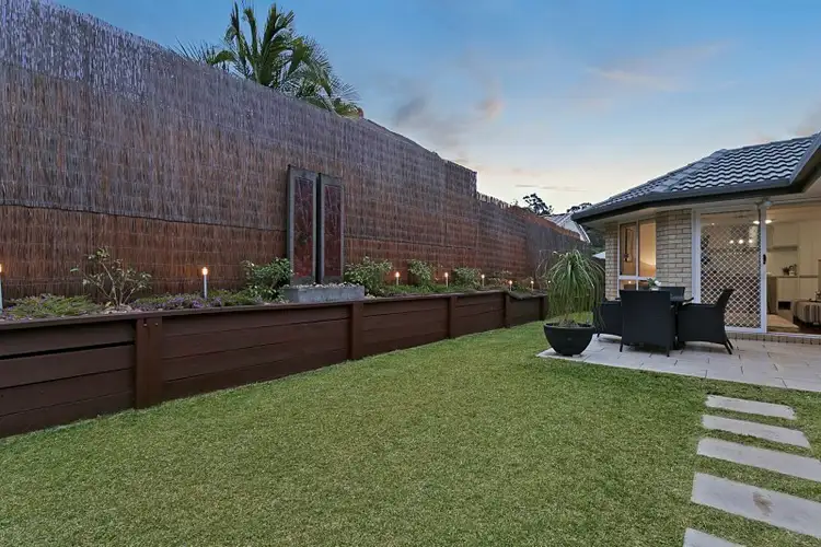 Sixth view of Homely house listing, 2 Juniper Close, Chapel Hill QLD 4069