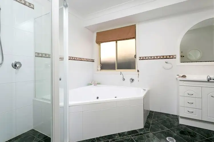 Fifth view of Homely house listing, 3 Sorensen Drive, Figtree NSW 2525