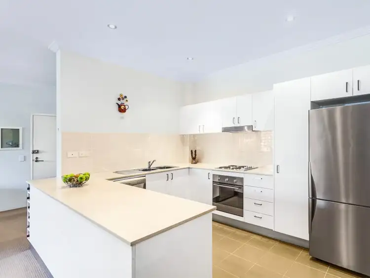 Third view of Homely unit listing, 2/9 Stuart Street, Helensburgh NSW 2508