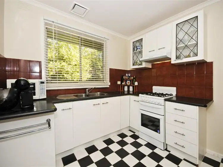 Main view of Homely unit listing, U2/7 Kincumber Drive, Croydon VIC 3136