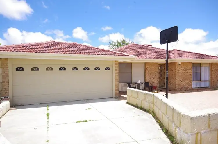 10 Josephine Way, Alexander Heights WA 6064