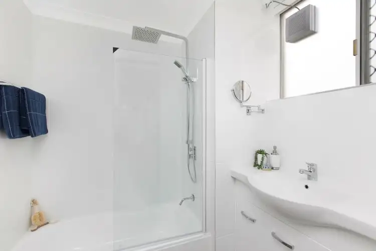 Sixth view of Homely unit listing, 1/52 Marmion Parade, Taringa QLD 4068