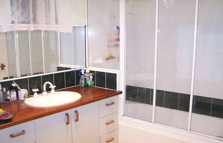 Seventh view of Homely house listing, 14 Mylne Court, Torquay QLD 4655