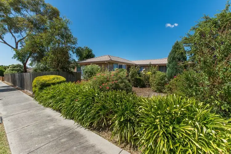 17 Norvel Road, Ferntree Gully VIC 3156