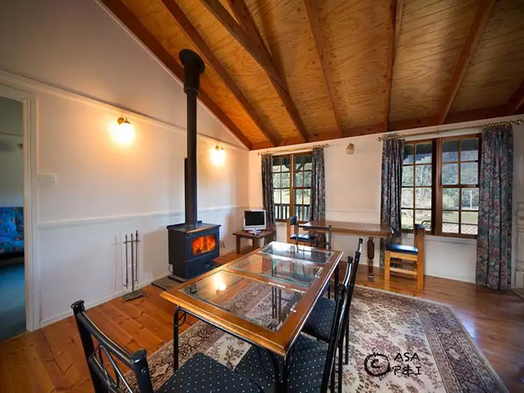 Second view of Homely house listing, 6 Morris Place, Ganbenang NSW 2790