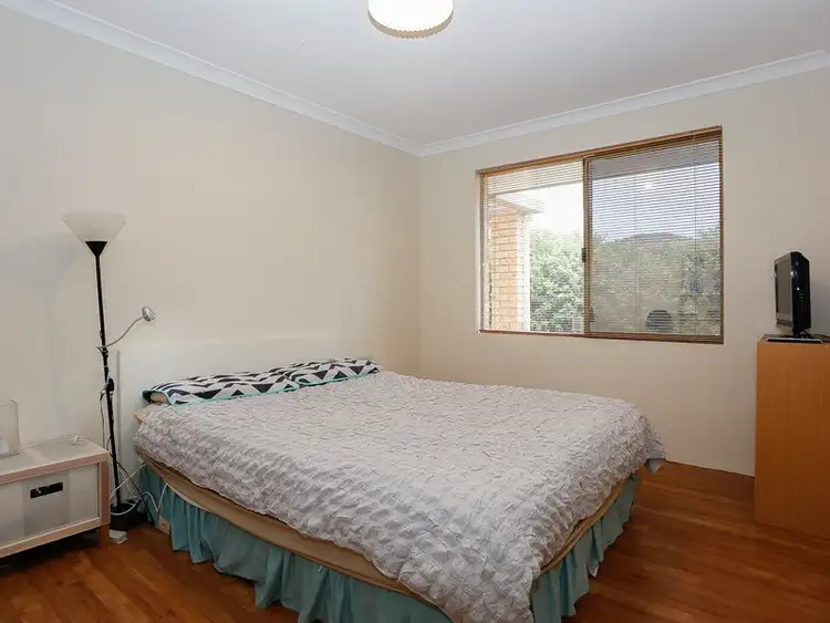 Sixth view of Homely house listing, 5 Calway Rise, Kiara WA 6054