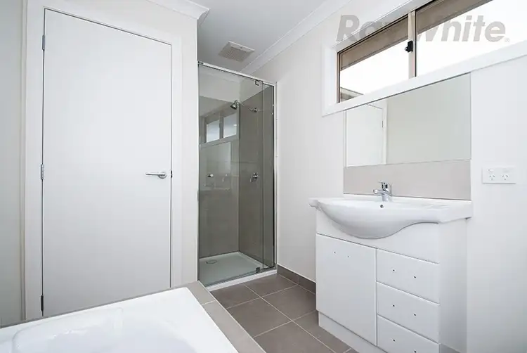 Seventh view of Homely townhouse listing, U2, 84 LUSHER Road, Croydon VIC 3136