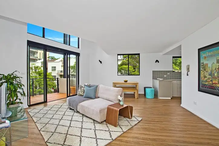 Main view of Homely apartment listing, 18/84-90 McLachlan Avenue, Rushcutters Bay NSW 2011