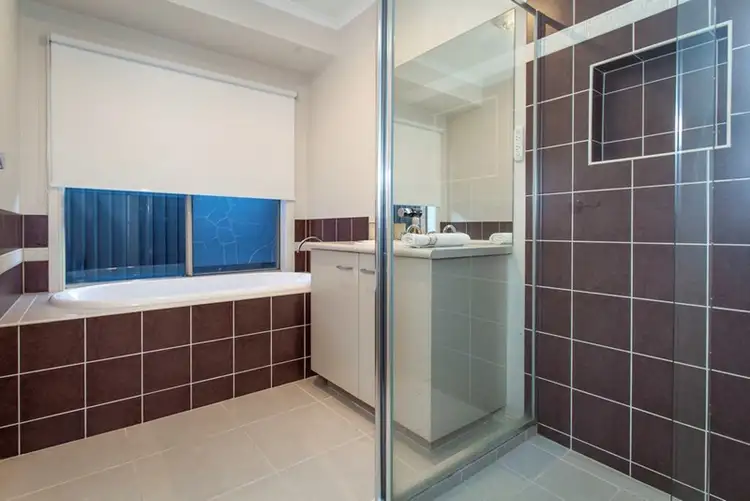 Seventh view of Homely house listing, 5 The Panorama, Keysborough VIC 3173