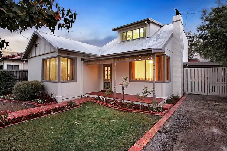 24 Dallas Avenue, Hughesdale VIC 3166