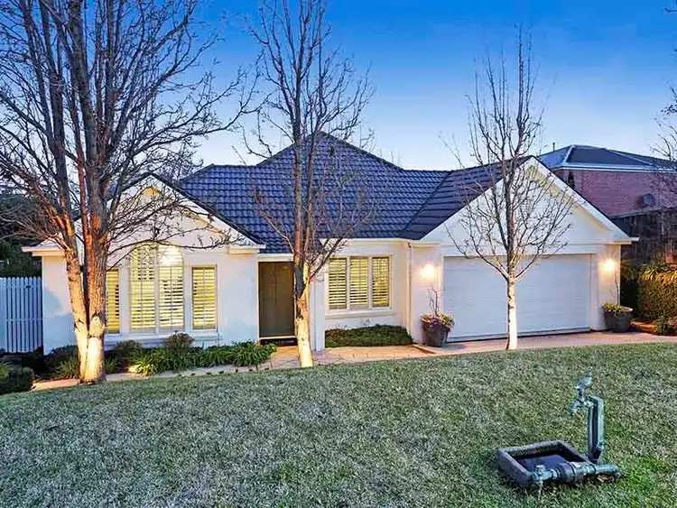4 Lascelles Place, Highton VIC 3216
