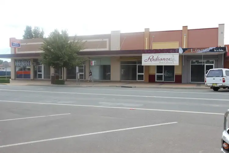 129-131 Hoskins Street, Temora NSW 2666