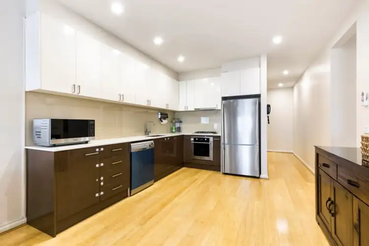 Fifth view of Homely unit listing, 2/70 Ferntree Gully Road, Oakleigh East VIC 3166