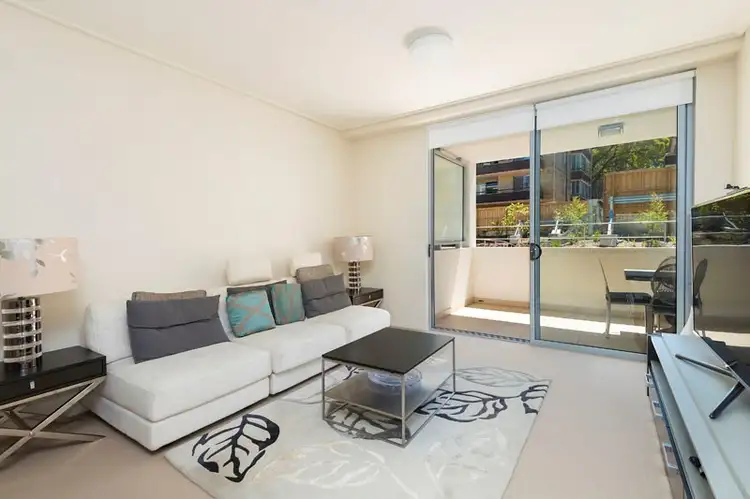 3302/1 Nield Avenue, Greenwich NSW 2065
