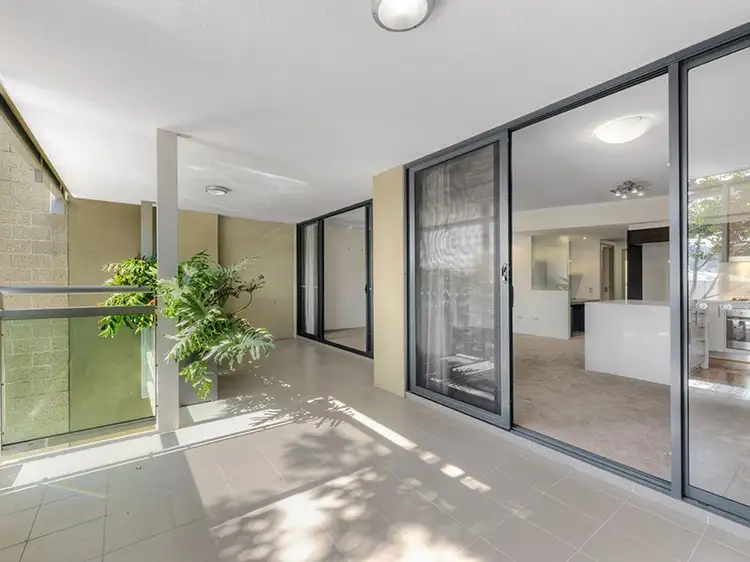 Fourth view of Homely apartment listing, 4/7 Helen Street, Teneriffe QLD 4005