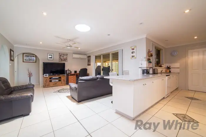 Fourth view of Homely house listing, 8 Archer Crescent, Maryland NSW 2287