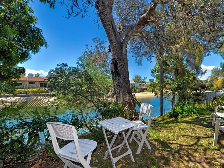 120 Rio Vista Boulevard, Broadbeach Waters QLD 4218