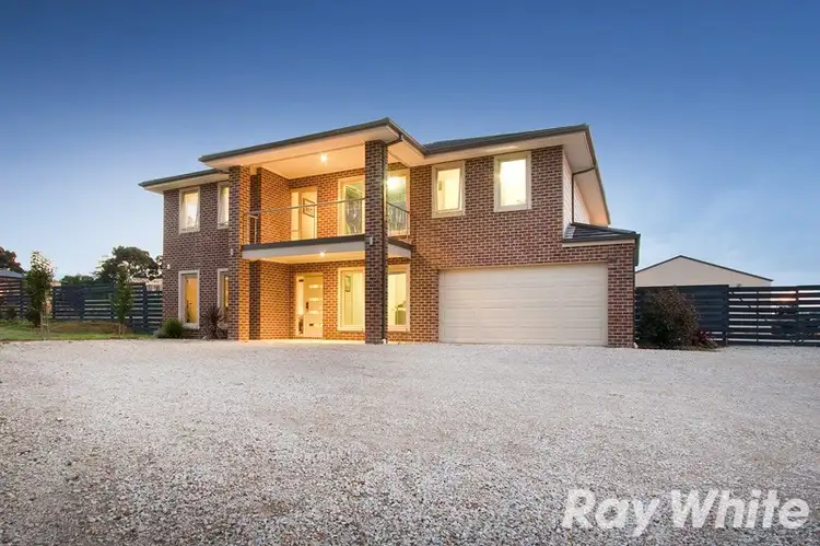 Second view of Homely house listing, 7 Gwen Meredith Drive, Bunyip VIC 3815