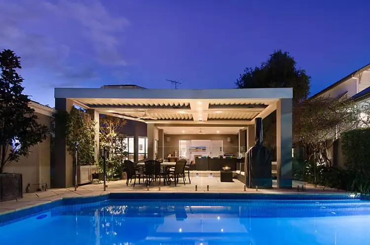 15 McGregor Street, Clayfield QLD 4011