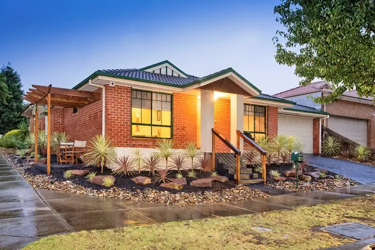 2 Woodfull Way, Epping VIC 3076