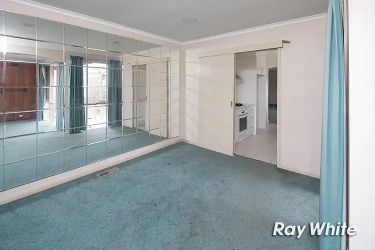 Second view of Homely house listing, 6 Effron Court, Frankston VIC 3199