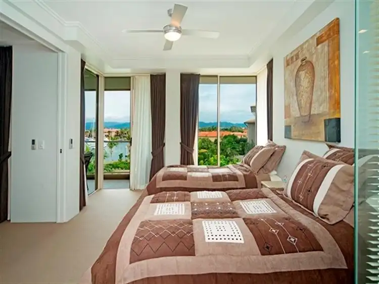 1743 Rialto Quay Drive, Stillwater Apartments, Hope Island QLD 4212