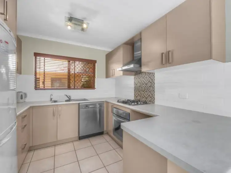Main view of Homely unit listing, 4/5 Wickham Street, Morningside QLD 4170