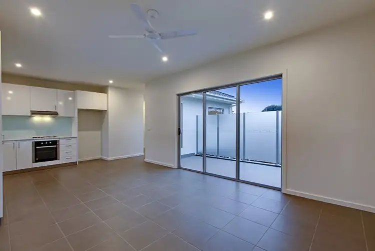 Fifth view of Homely unit listing, 5/89 Purinuan Road, Reservoir VIC 3073