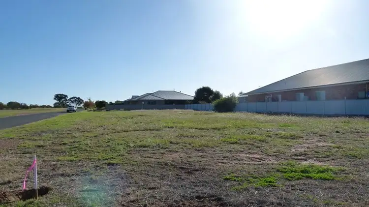 216 Farnell Street, Forbes NSW 2871