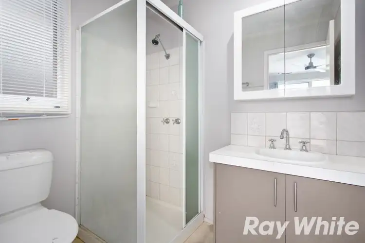 Sixth view of Homely house listing, 2 Funston Court, Pakenham VIC 3810