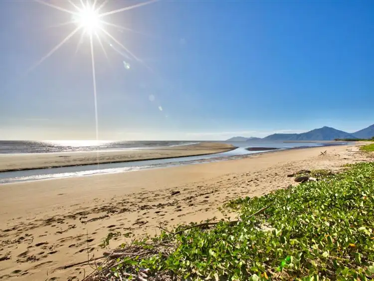 66 Cinderella Street, Machans Beach QLD 4878