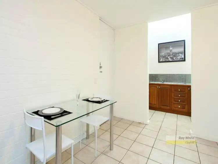 Seventh view of Homely unit listing, 1/70 Kent Road, Wooloowin QLD 4030