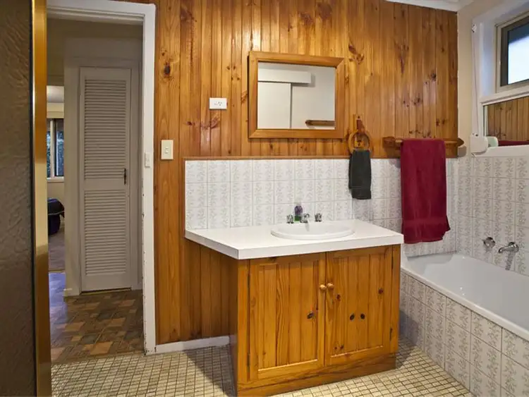 Fifth view of Homely house listing, 48 Jolimont Avenue, Mulgrave VIC 3170